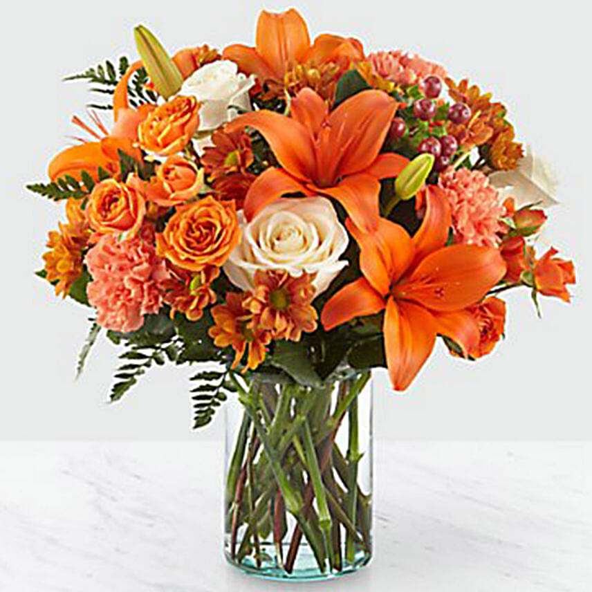 Fascinating Floral Arrangement: Halloween Gifts 