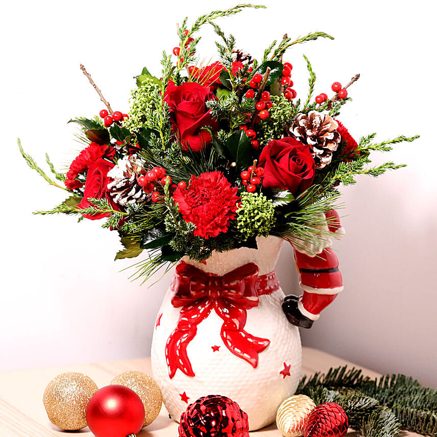 All Red Xmas Vase Arrangement: Christmas Gift Singapore