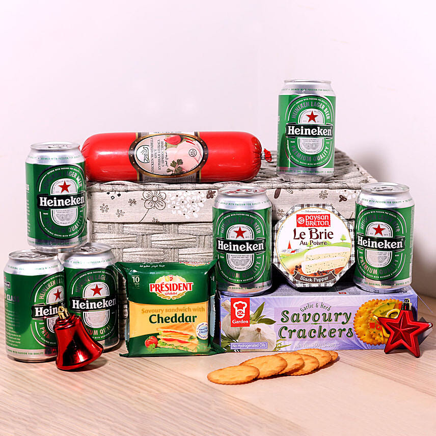 Beer And Snack Gift Hamper: CNY Gift Hampers
