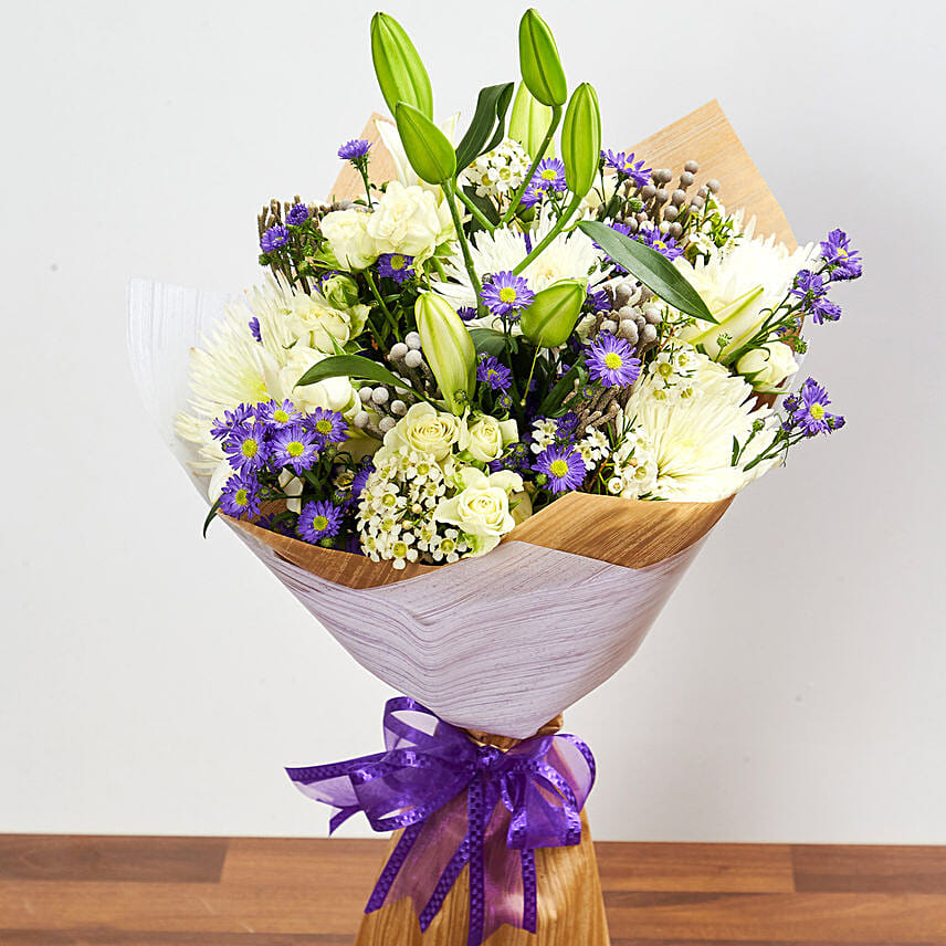 Bouquet Of Mesmerizing Flowers: White Floral Bouquet