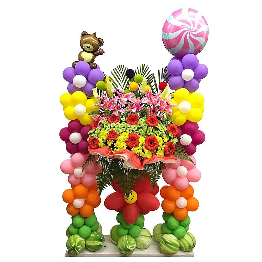Colourful Greetings: Party  Balloons