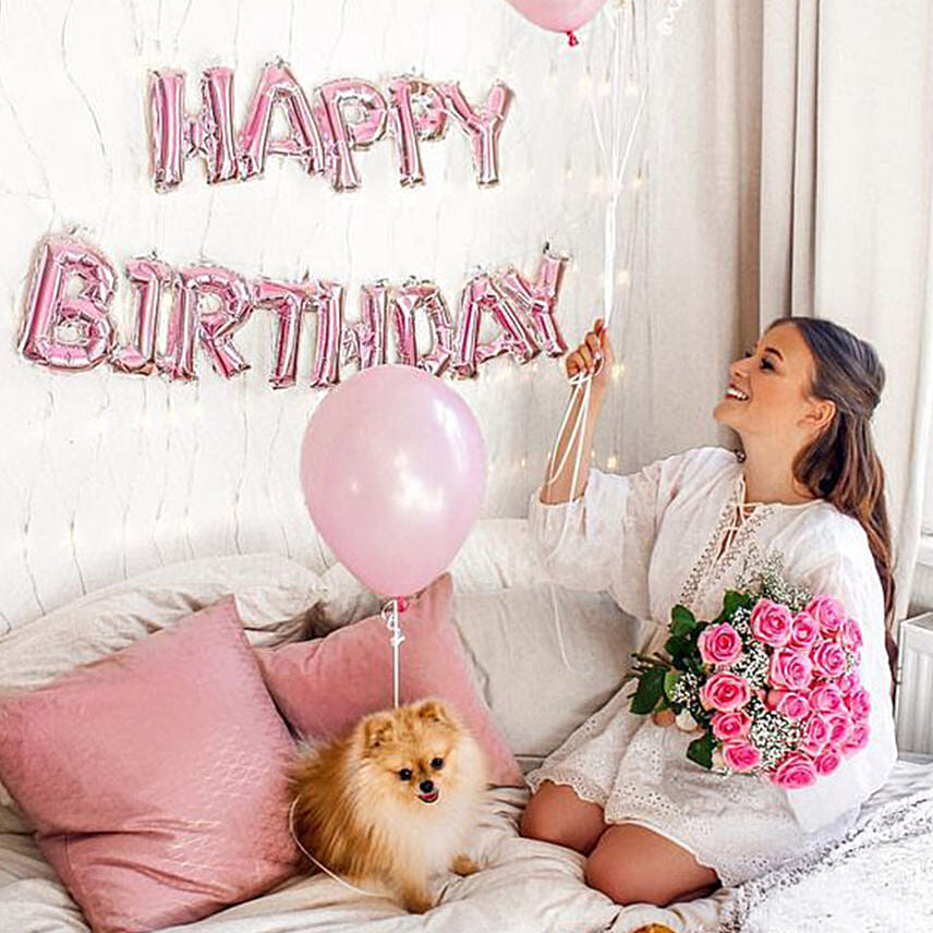 Cupcake Birthday Surprise: Balloon Decorations